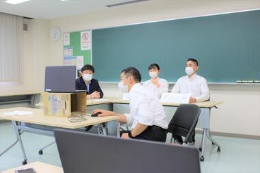 オンライン学校説明会を開催しました！